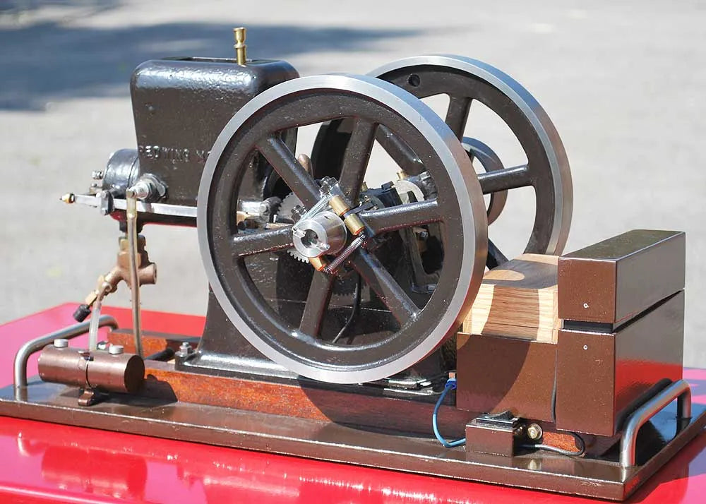 Red Wing hit & miss engine