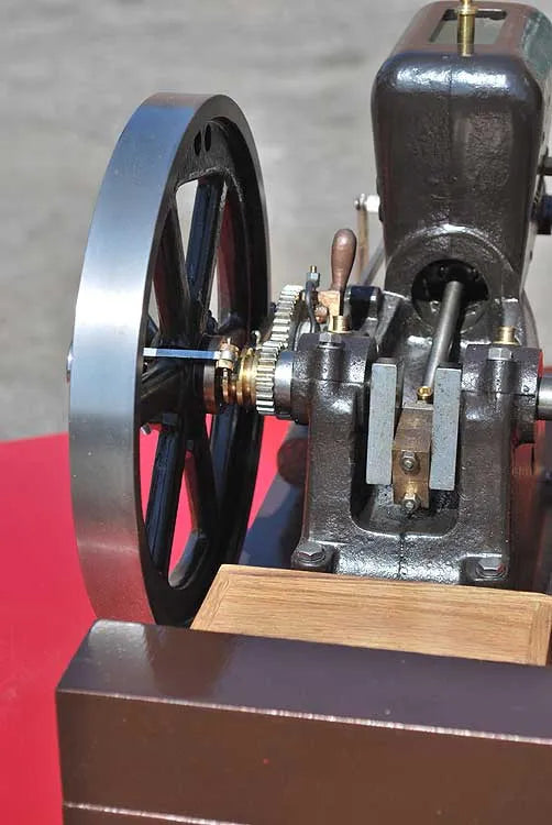 Red Wing hit & miss engine
