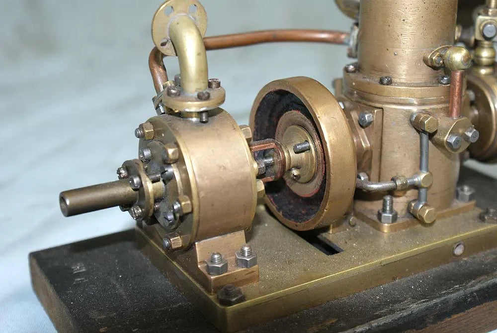 Static display model pumping set