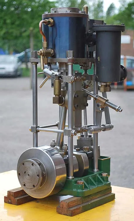 Greenly vertical engine with reversing gear