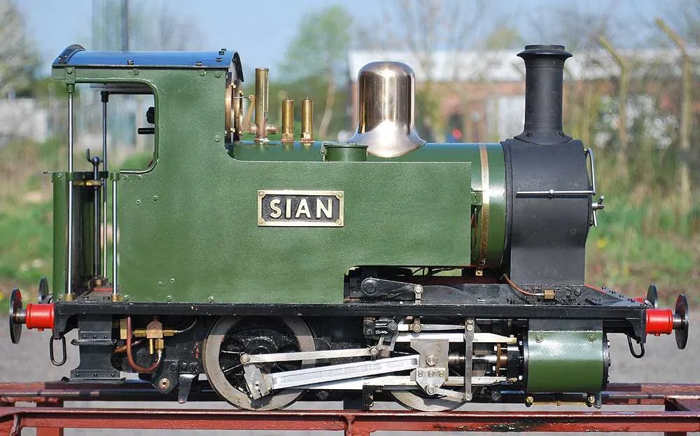 5 inch gauge 0-4-0 Chub "Sian"