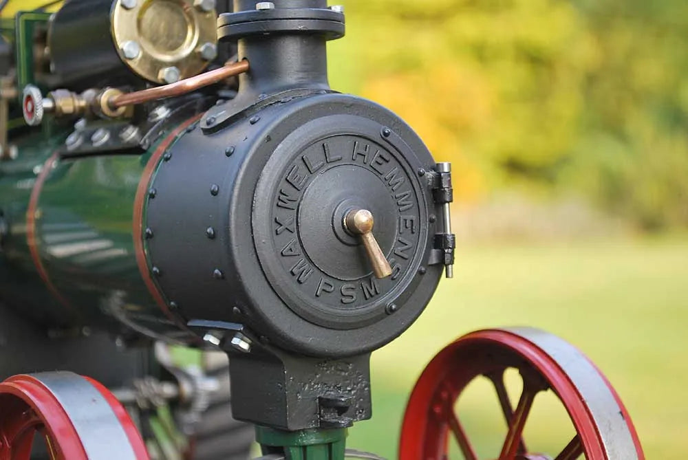 Maxwell Hemmens traction engine