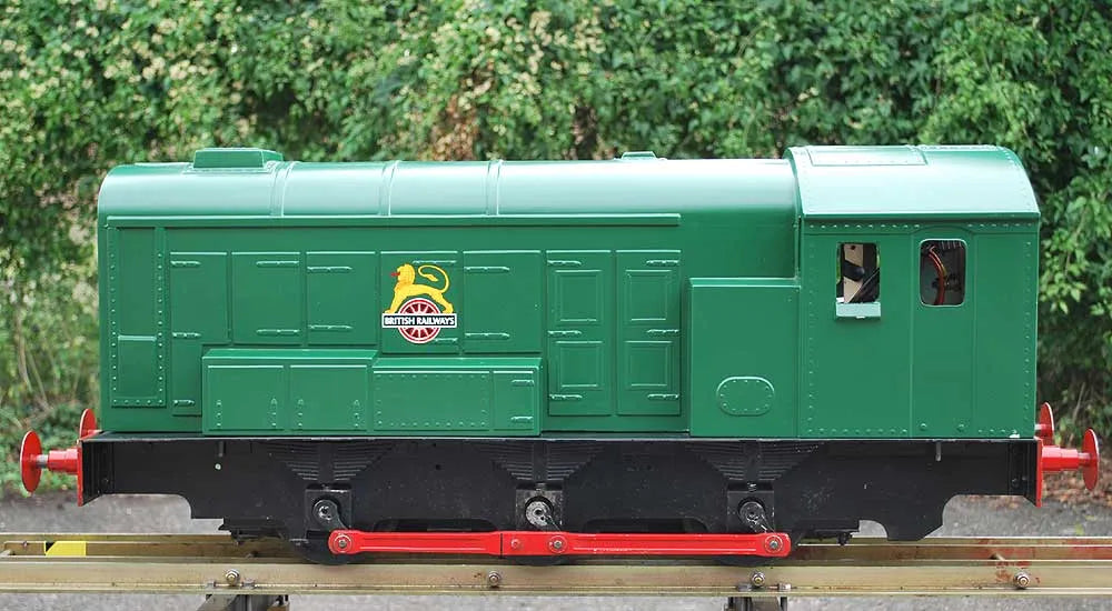 7 1/4 inch gauge battery-electric Class 08 shunter
