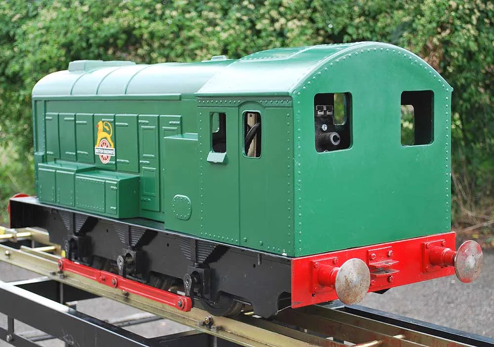 7 1/4 inch gauge battery-electric Class 08 shunter