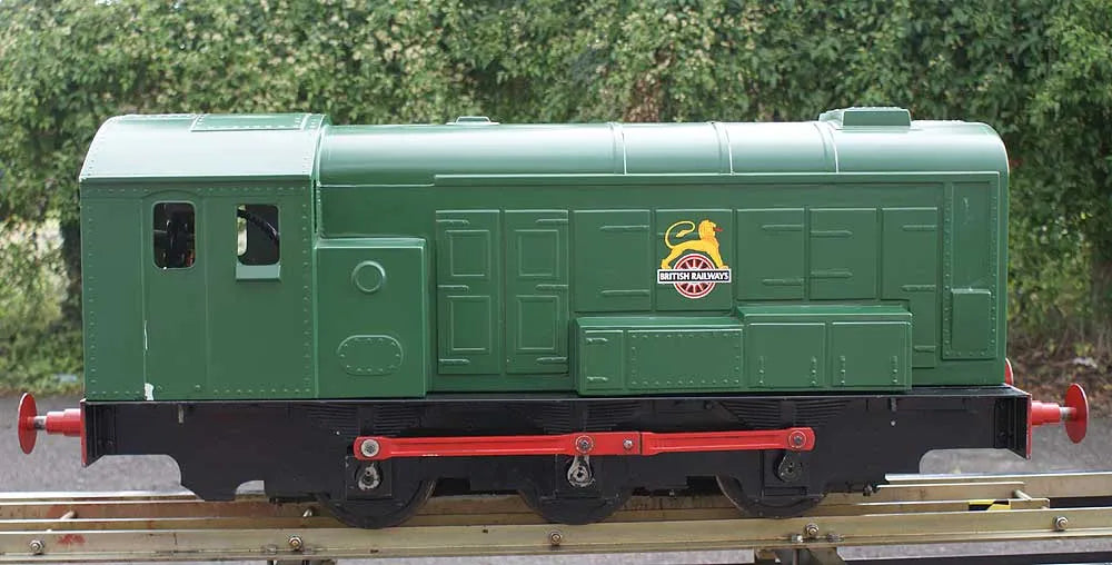 7 1/4 inch gauge battery-electric Class 08 shunter
