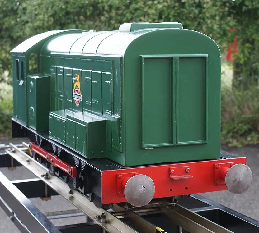 7 1/4 inch gauge battery-electric Class 08 shunter