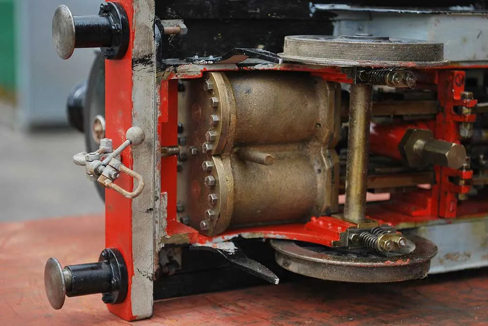 3 1/2 inch gauge Precedent chassis, tender, boiler cladding