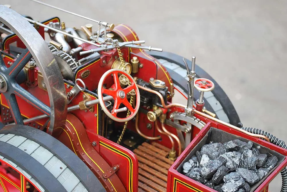 1 1/2 inch scale Allchin traction engine