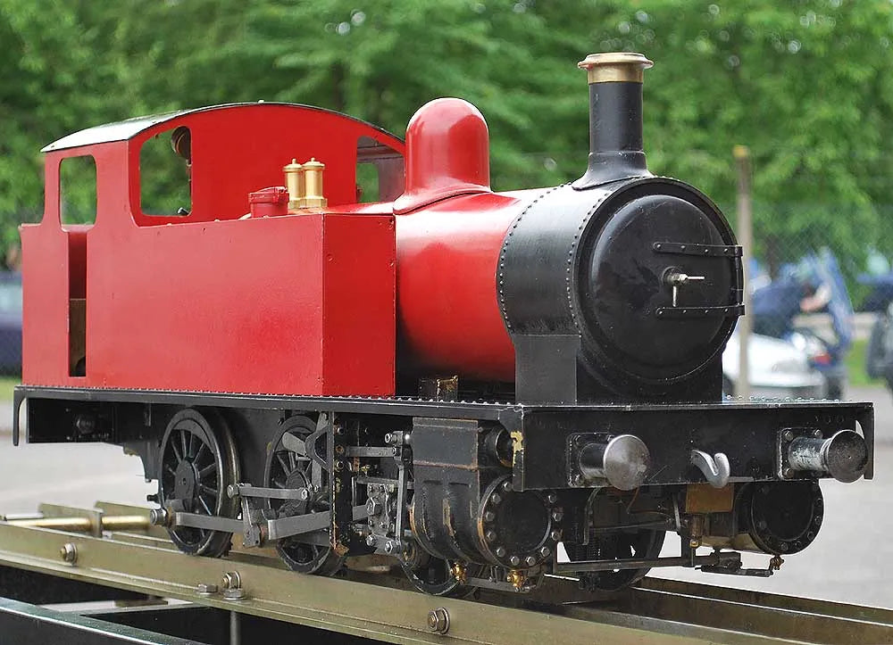 5 inch gauge "Simplex" 0-6-0T
