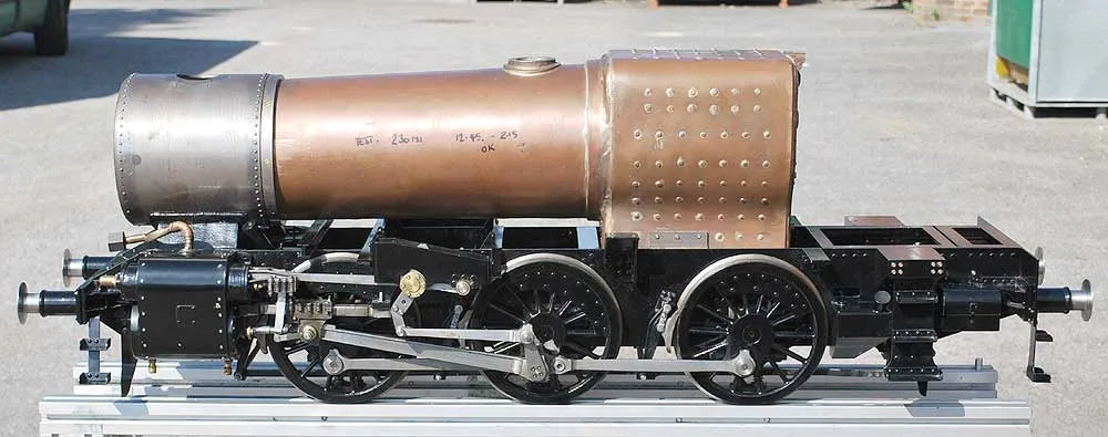 7 1/4 inch gauge part-built GWR 15xx "Paddington"