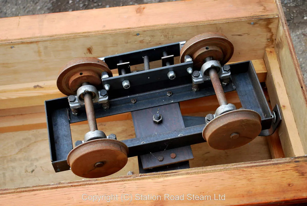 7 1/4 inch gauge bogie passenger wagon