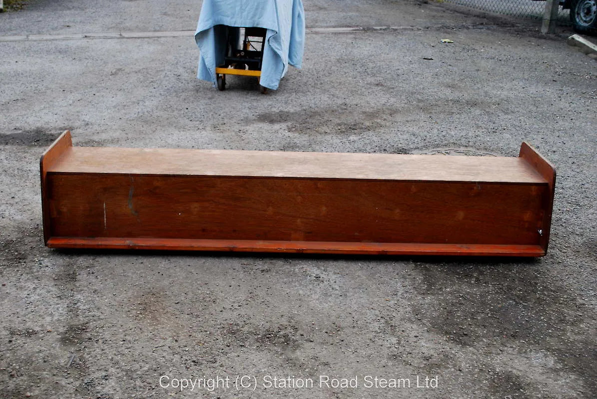 7 1/4 inch gauge bogie passenger wagon