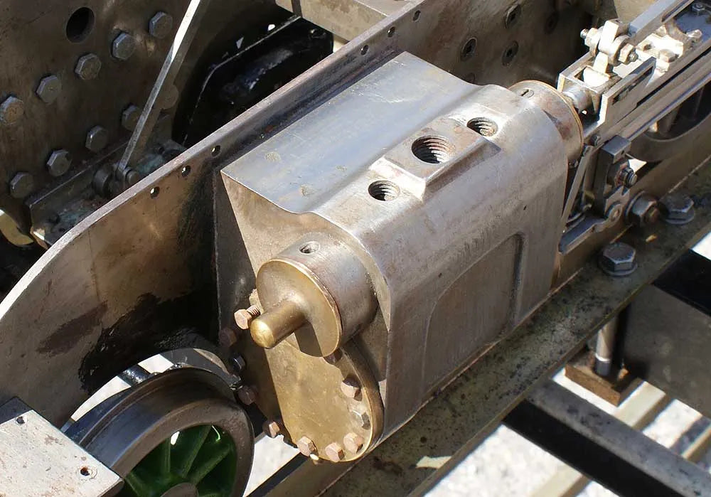 Part-built 5 inch gauge LNER B1