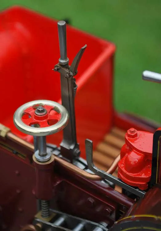 1 1/2 inch scale Allchin traction engine