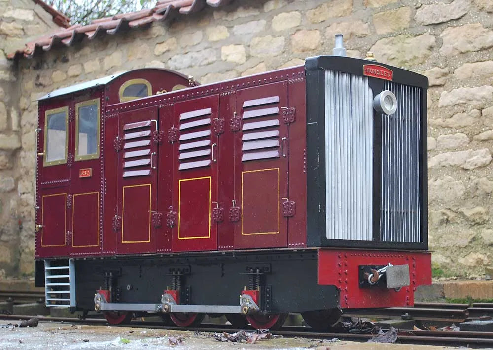 7 1/4 inch gauge Hunslet petrol-hydraulic