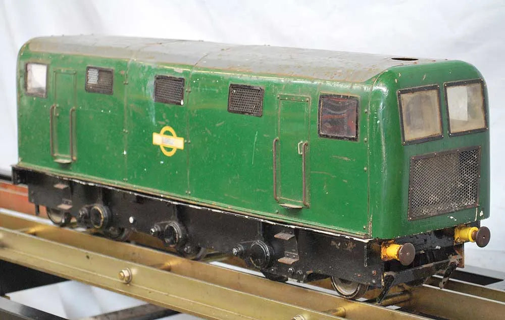 3 1/2 inch gauge battery-electric friction drive locomotive