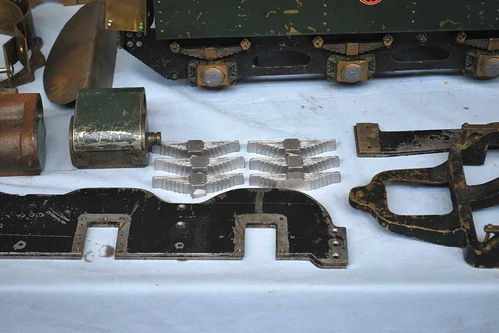3 1/2 inch gauge "Britannia" & "Doris" parts