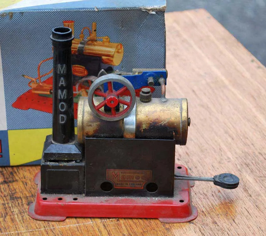Mamod stationary engines