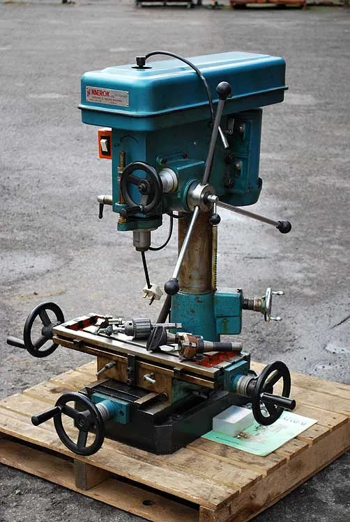 Naerok bench mill