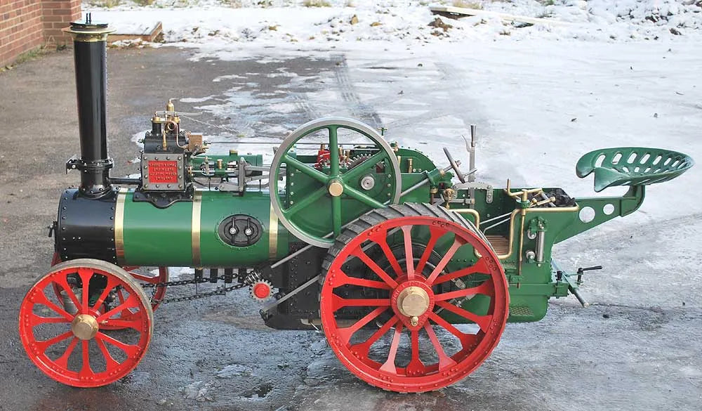 4 inch scale Garrett traction engine c/w trailers