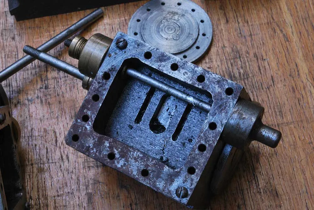 5 inch gauge part-built Super Simplex with Ellis boiler
