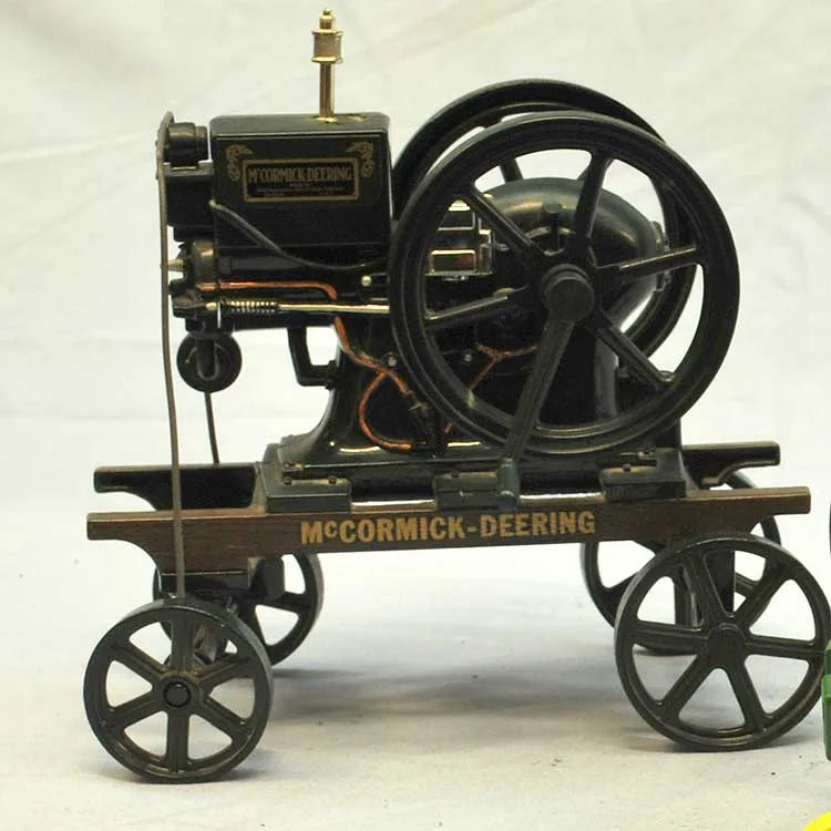 Display model John Deere open crank engine