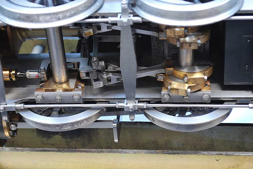 Part build 3 1/2 inch gauge 'Rob Roy'