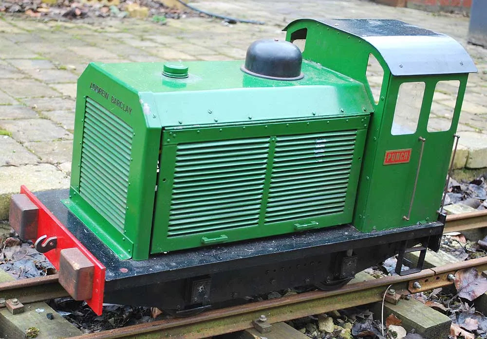 7 1/4 inch gauge petrol shunter "Punch"