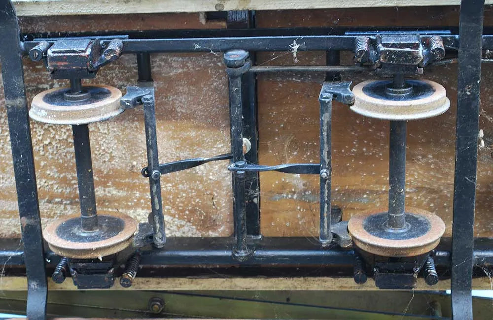 5 inch gauge 4 wheel box coach