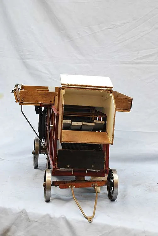 1 inch scale "Minnie" Traction engine with implements
