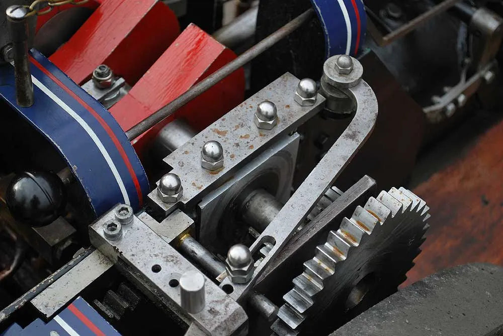 4 inch scale freelance traction engine