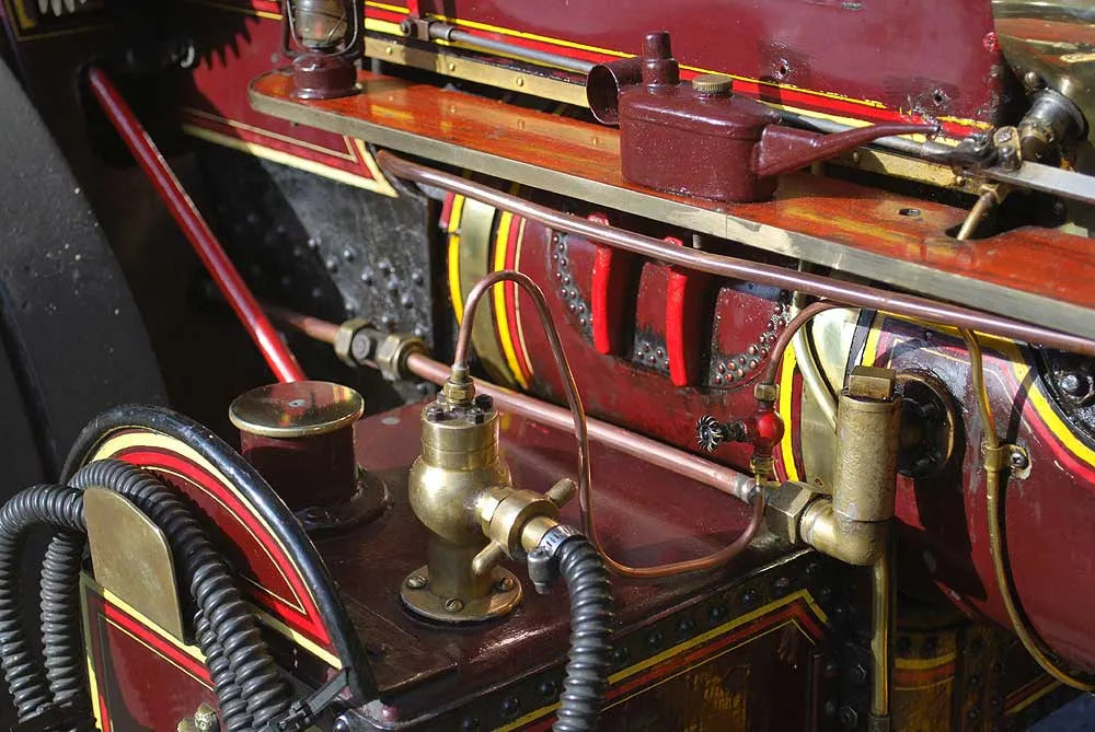 4 inch scale Fowler Showmans engine