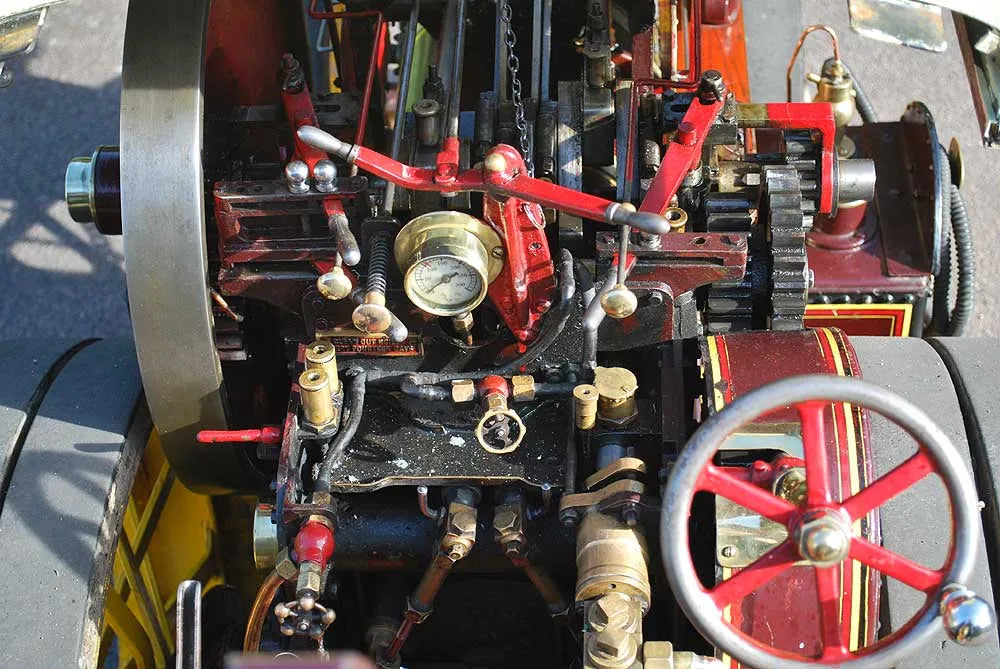 4 inch scale Fowler Showmans engine