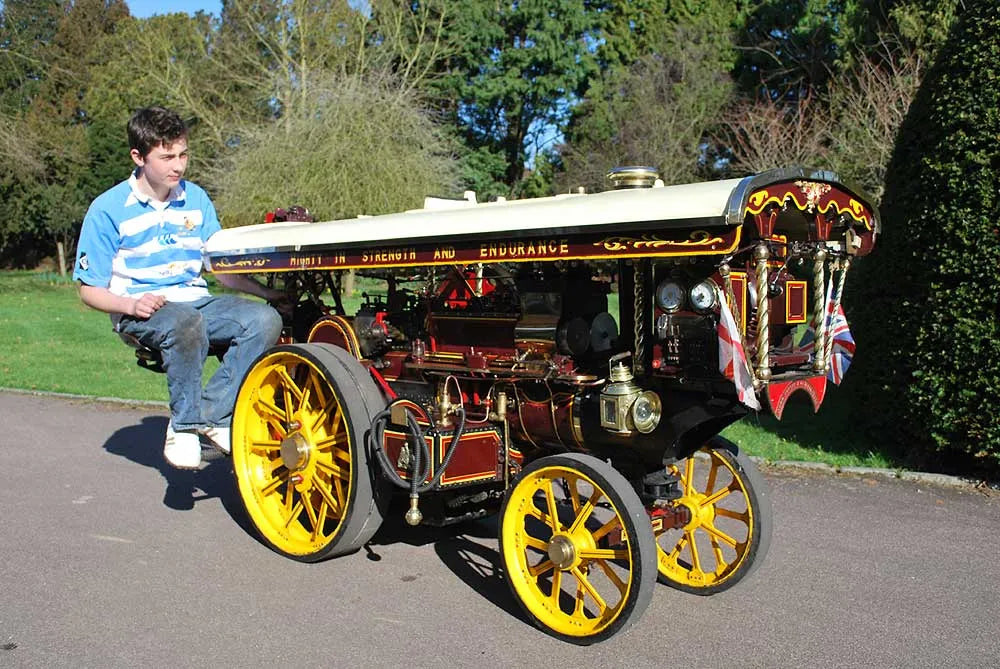 4 inch scale Fowler Showmans engine