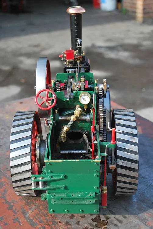 1 inch scale "Minnie"