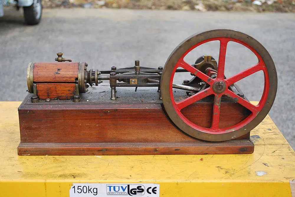 Old horizontal mill engine