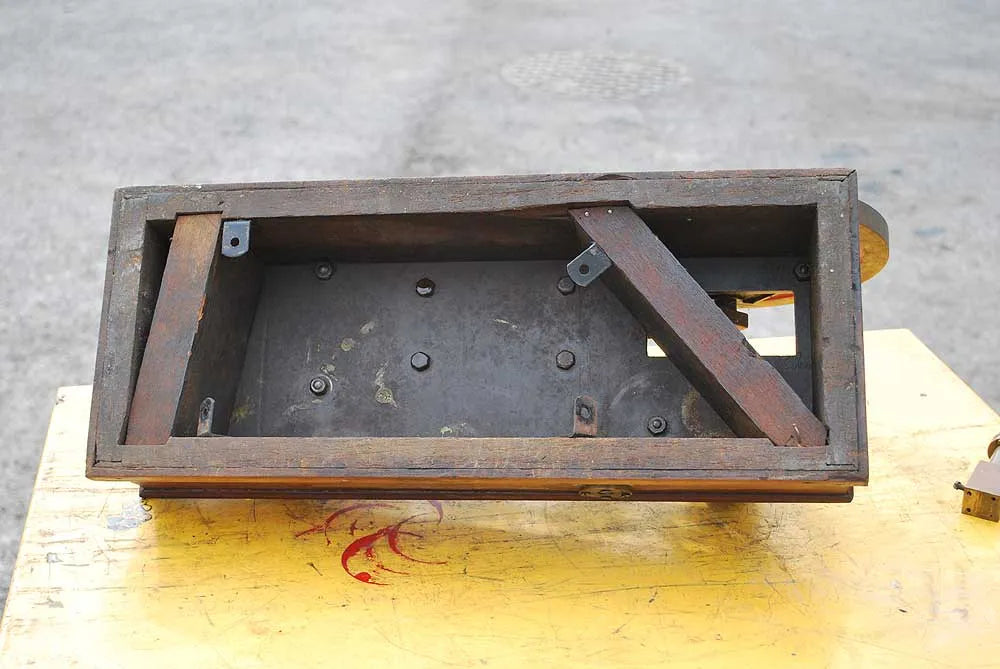 Old horizontal mill engine