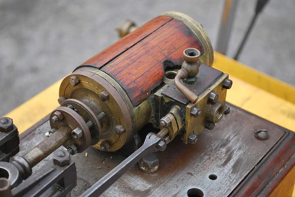 Old horizontal mill engine