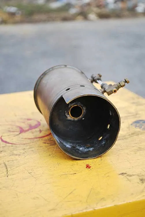 Small vertical single flue boiler