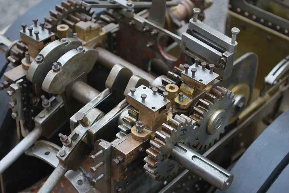 2 inch scale part-built Fowler DCC Showmans engine