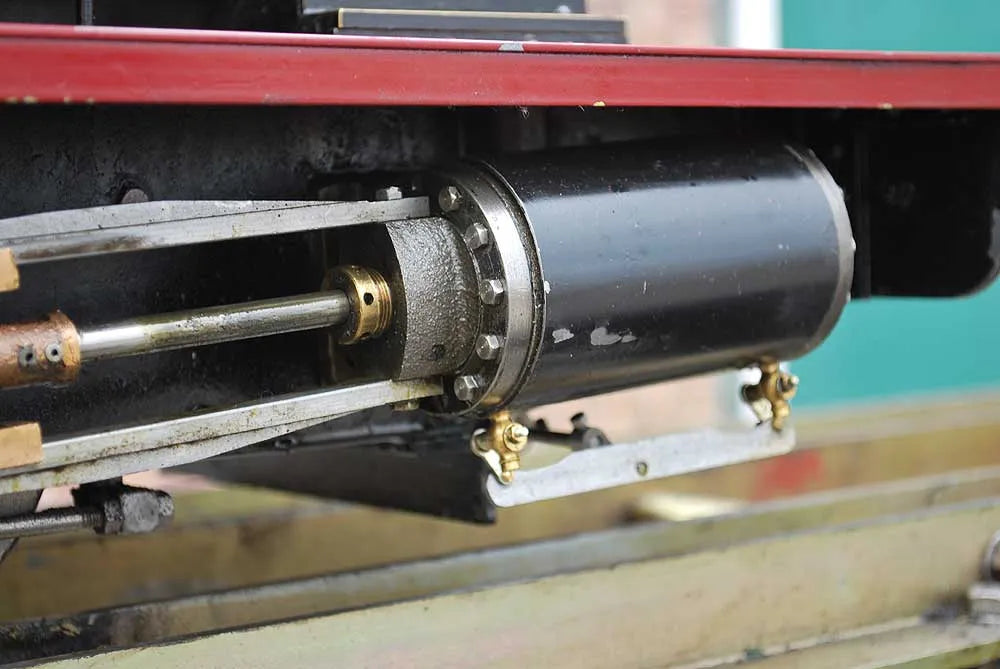 3 1/2 inch gauge Hunslet 0-4-0ST "Conway"