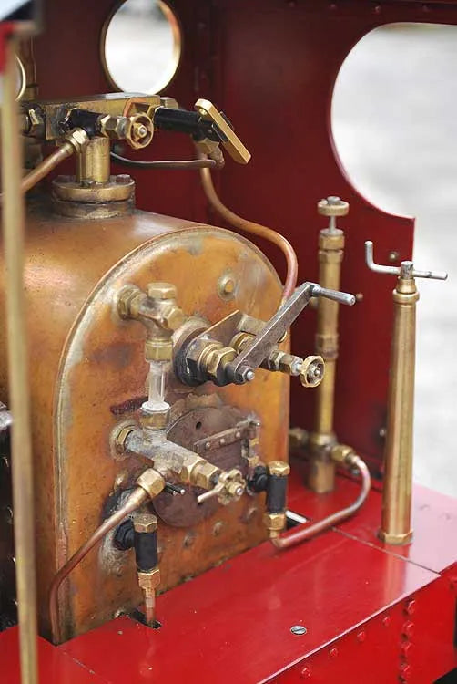 3 1/2 inch gauge Hunslet 0-4-0ST "Conway"
