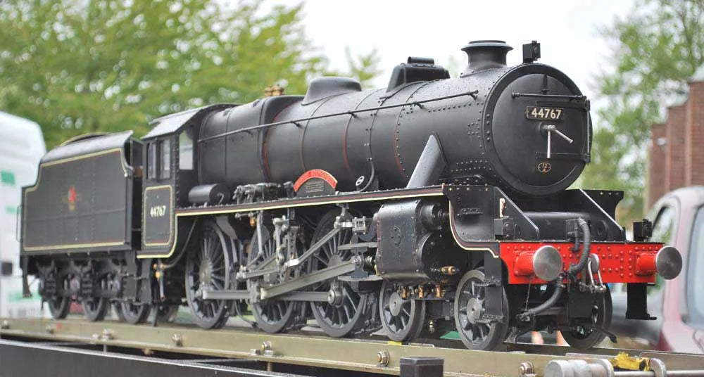 5 inch gauge Black 5
