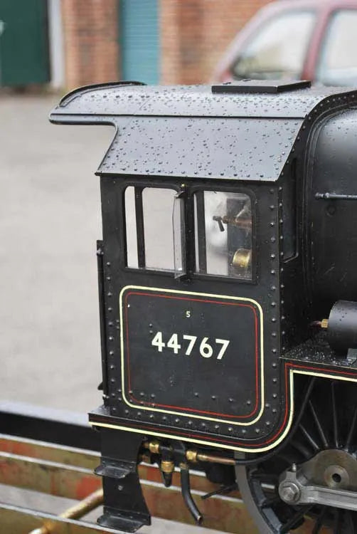 5 inch gauge Black 5