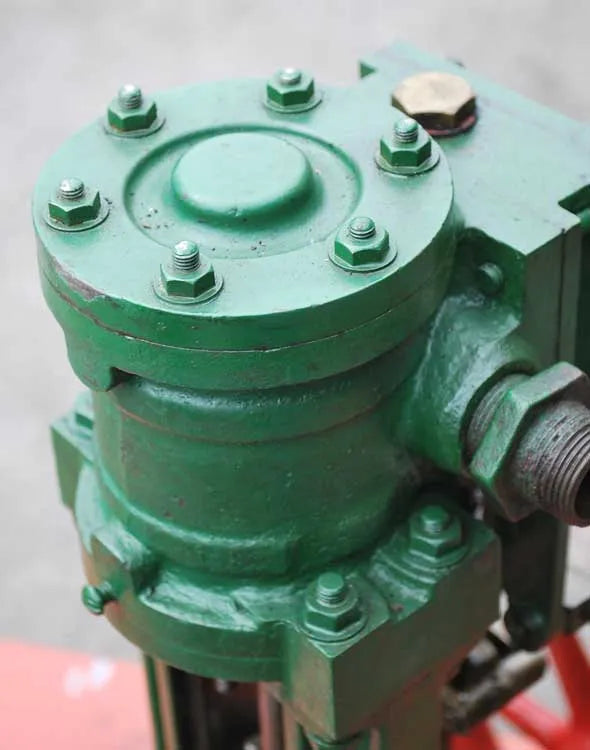 Victorian vertical engine with reversing gear
