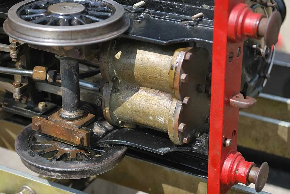 3 1/2 inch gauge LNWR 2-4-0