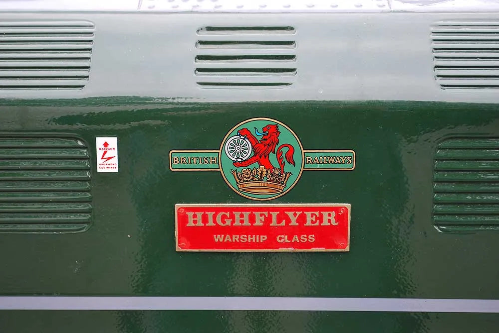 5 inch gauge Maxitrak Warship "Highflyer"
