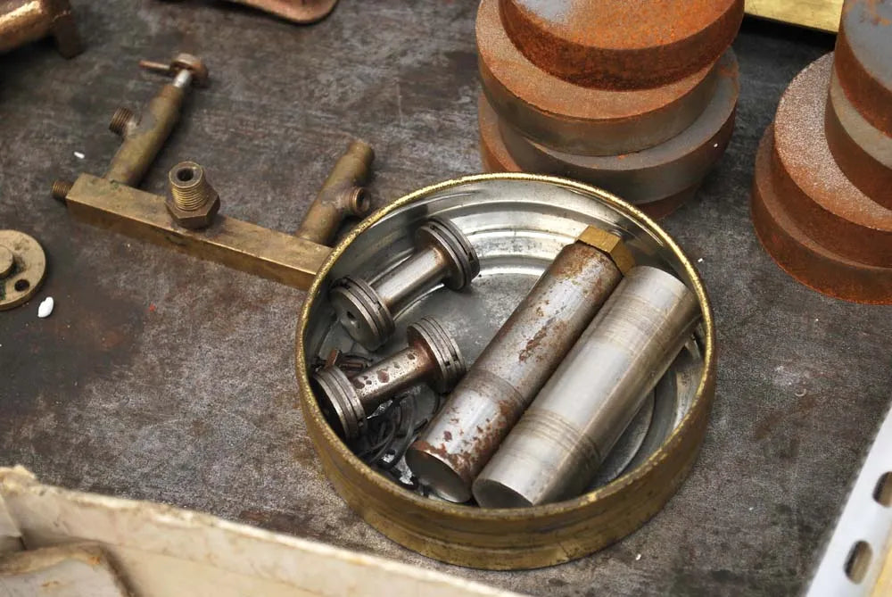3 1/2 inch gauge part-built Buffalo 0-8-0