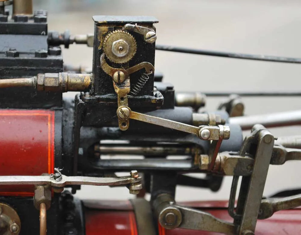 1 1/2 inch scale Aveling & Porter traction engine