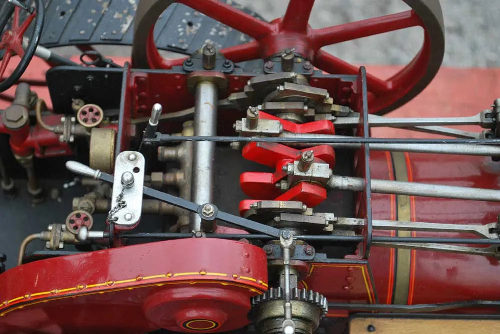 1 1/2 inch scale Aveling & Porter traction engine
